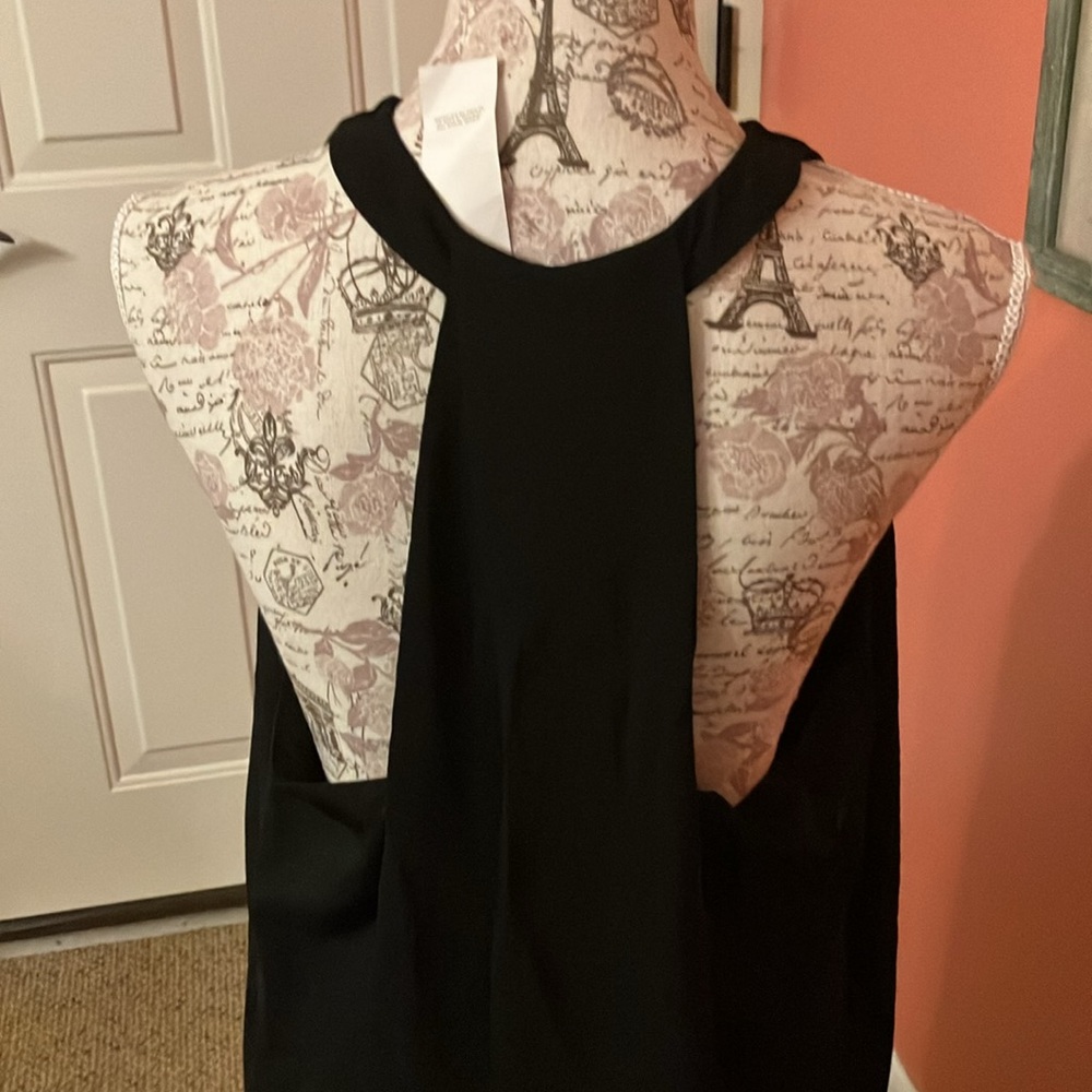 LOFT. LOOK AT THE BACK-BEAUTIFUL FLOWY LINED BLACK DRESS. SIZE LARGE. NWT - Picture 5 of 9
